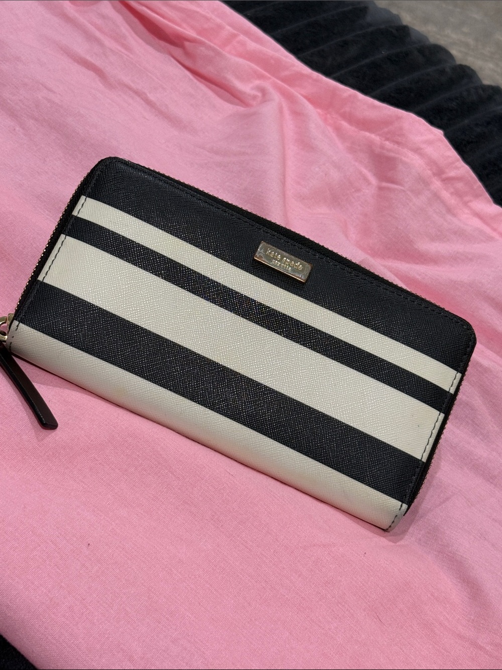kate spade Black and White Striped Zip Wallet